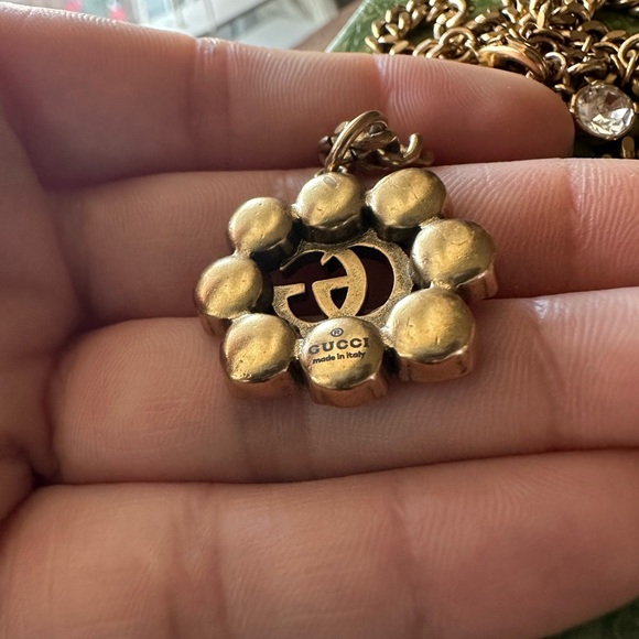 Double GG necklace and earring set - Picture 6 of 7